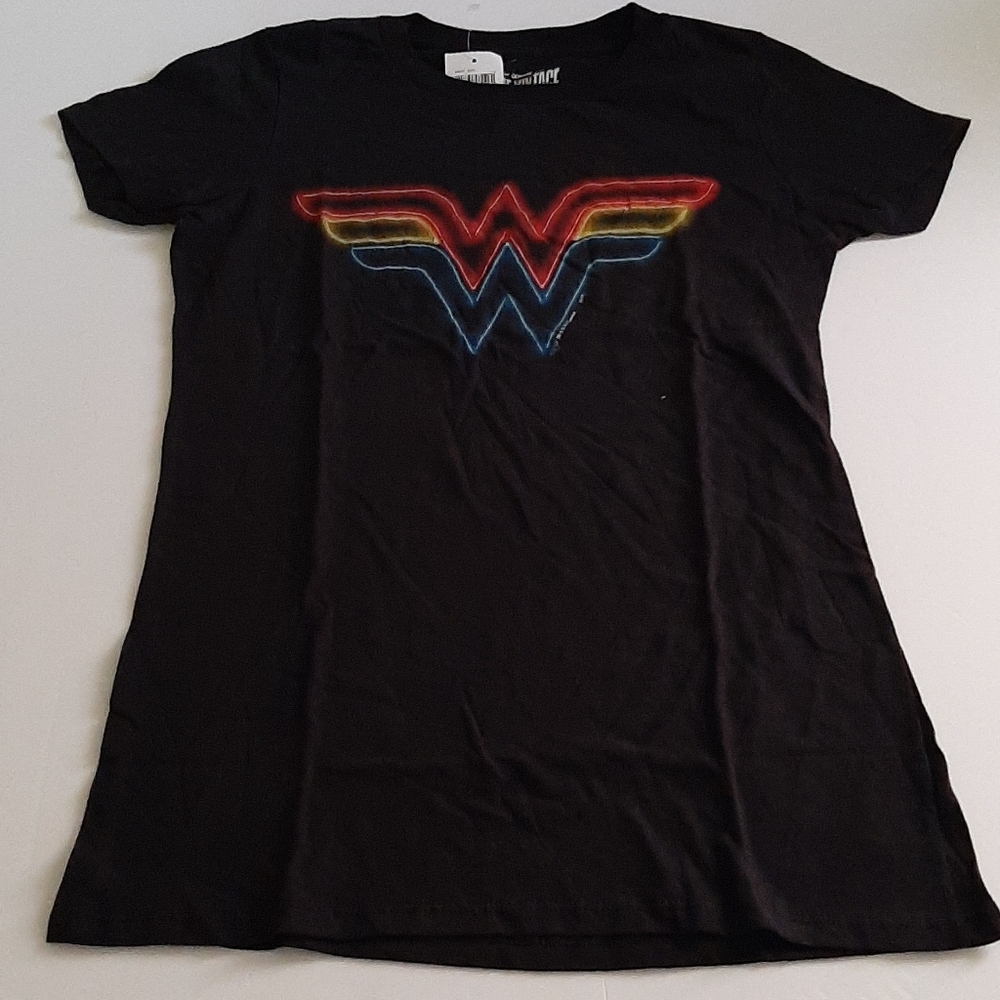 Womans tee